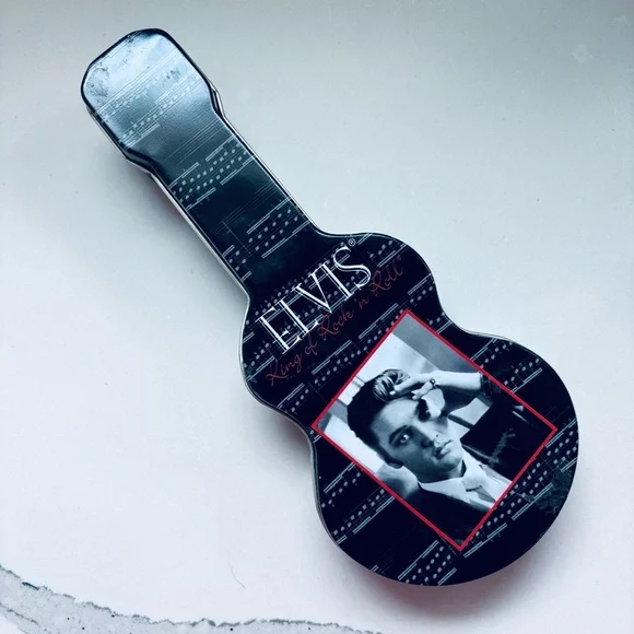 Elvis Bundle: Pez Tin, Jewel of Vegas Plate, 2 Ornaments, Tin - Picture 10 of 11